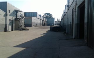 15000 m² Industrial space in Mobeni