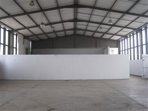 864 m² Industrial space in Westmead