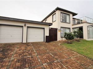 4 Bed House in Upper Robberg