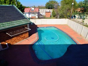 4 Bed House in Van Dyk Park
