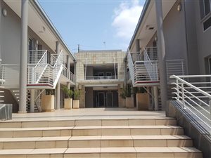 261 m² Office Space in Greenstone Hill