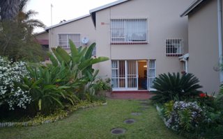 3 Bedroom Townhouse in Waterkloof Glen