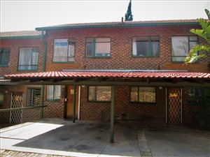 2 Bed Duplex in Eldoraigne