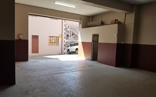 Commercial space in Silverglen