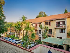 2 Bed Apartment in Atholl Gardens