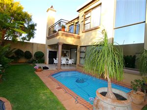 3 Bed House in Highveld
