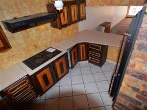 3 Bed Apartment in Flora Gardens