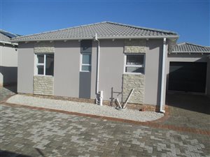 2 Bed Townhouse in Fairview