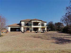 4 Bed House in Benoni AH