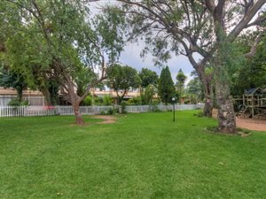 2 Bed Apartment in Savoy Estate