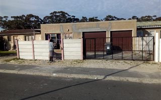 3 Bedroom House in Beacon Hill