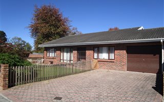 3 Bedroom House in George South
