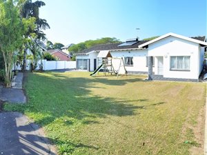 5 Bed House in Arena Park