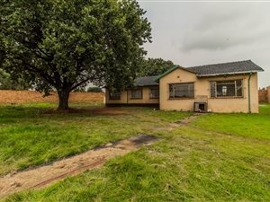 2 ha Land available in Rand Collieries