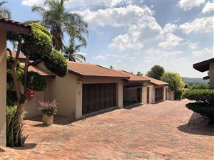 3 Bedroom Townhouse in Bryanston
