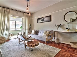1 Bed Apartment in Three Anchor Bay