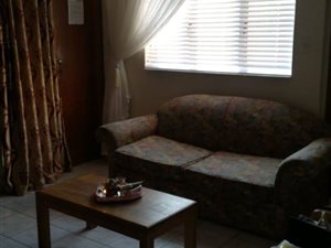 2 Bed Apartment in Amanzimtoti