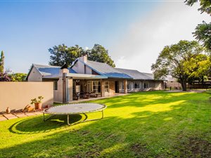 5 Bed House in Morganridge
