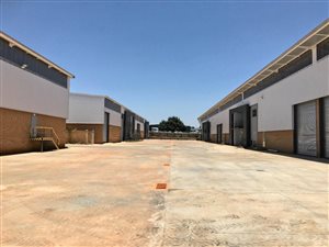 630 m² Commercial space in Pomona