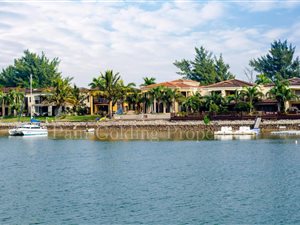 4 Bed House in Meerensee