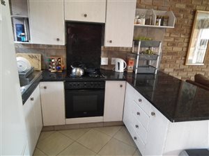 2 Bed Townhouse in Rangeview