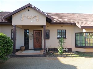5 Bed House in Fochville