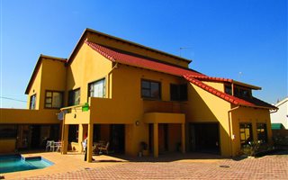 5 Bedroom House in Bruma