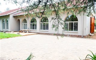 3 Bedroom House in Doornpoort and surrounds