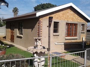 1 Bed Apartment in Witpoortjie