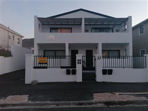 2 Bed Apartment in Fish Hoek