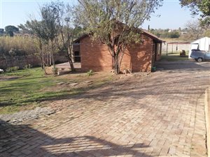 3 Bed House in The Reeds