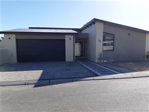 3 Bed House in Sunset Estate