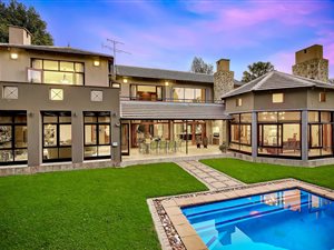4 Bed Cluster in Houghton Estate