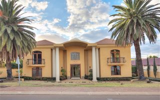 5 Bedroom House in Eldoglen