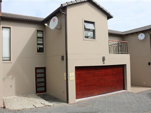 3 Bed Townhouse in Abbotsford