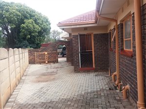 4 Bed House in Duncanville