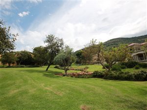 544 m² Land available in Kosmos Ridge