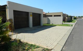 2 Bedroom Townhouse in Ben Fleur