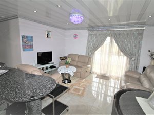 2 Bed Townhouse in Bellair