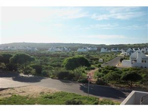 3 Bed House in Calypso Beach
