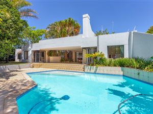 4 Bed House in Hurlingham Manor