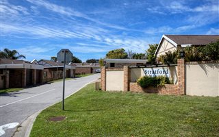 3 Bedroom Townhouse in Miramar