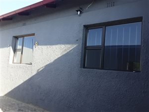 6 Bed House in Vrededorp