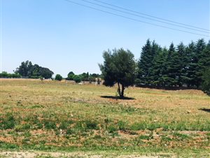 8958 m² Land available in Bredell AH