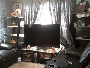 3 Bed House in Roodepoort Central