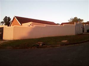 3 Bed House in Napierville