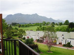 3 Bed House in Fancourt