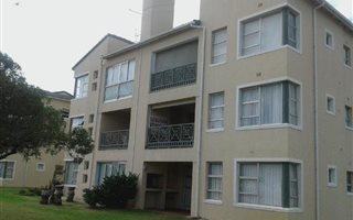 2 Bedroom Apartment in Strand South