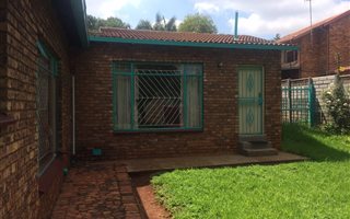 4 Bedroom House in Newlands