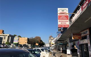125 m² Commercial space in Parkmore